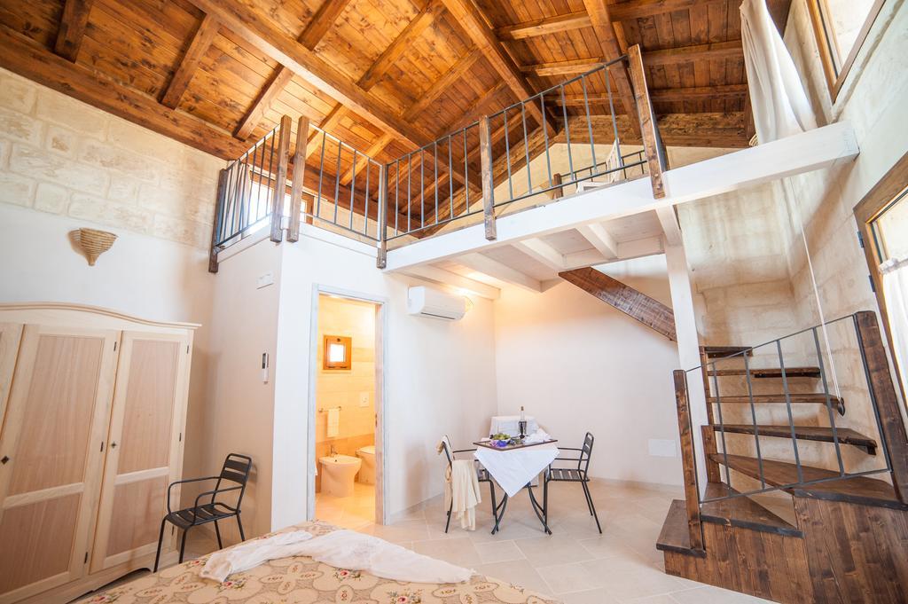 Agriturismo La Palascia Masseria Agreste 奥特朗托 客房 照片